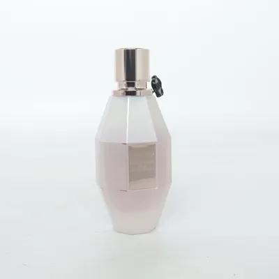 Eau de Parfum (Flowerbomb Dew) från Viktor & Rolf