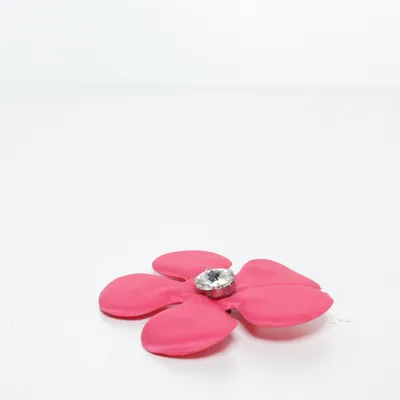 Brooch (Pink) Unknown metal