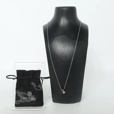 Halsband (Silverfärgad, Svart) från Bud to Rose Okänd metall