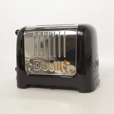 Toaster (Black, Silver) from Dualit