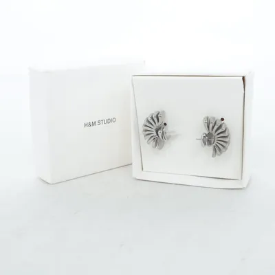 Ohrringe (Silber) von H&M Studio Unbekanntes Metall