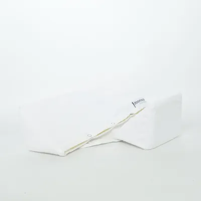 Side sleeper pillow (White) from Doomoo