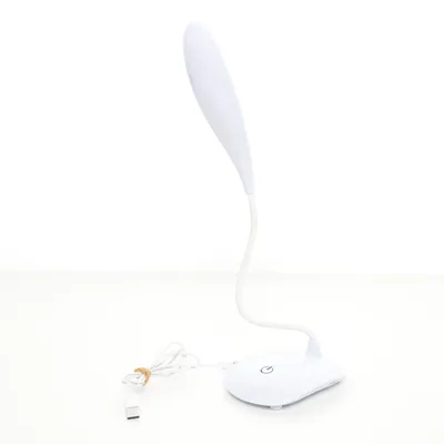 Skrivbordslampa (Vit) från Maskworld