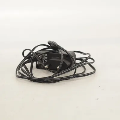 Computer charger (Ad2015023) from Netgear
