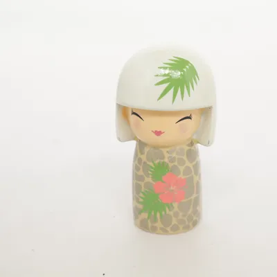 Kokeshi (Hvid, Flerfarvet) fra Skincity