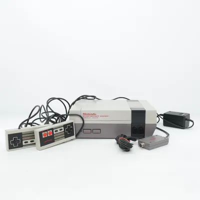 Console de jeu (Gris) de Nintendo