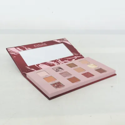 Ögonskuggspalett (Shocking Nudes) från Eveline