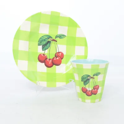 Barnservis (Grön, Vit, Röd) från Rice