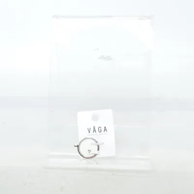 Ring (Silverfärgad) från Våga Okänd metall