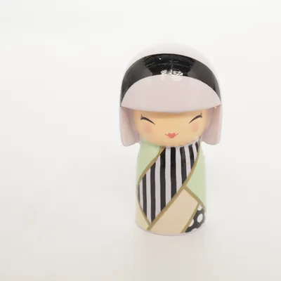 Kokeshi (Kokeshi Doll) fra Skincity