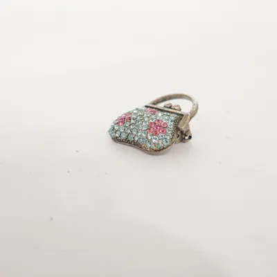 Brooch (Blue, Pink, Multicolored) Unknown metal