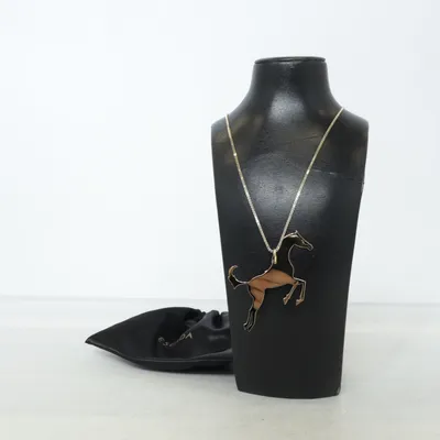 Halsband (Häst ) från Escada Okänd metall