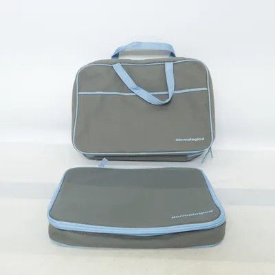 Trousse de toilette (Gris, Bleu) de Dermalogica