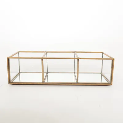 Makeup storage (Gold)