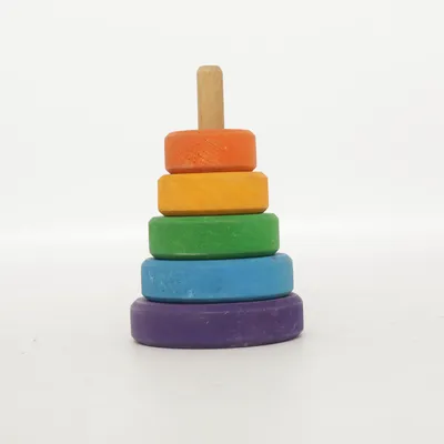 Aktivitetslegetøj (Stacking Tower) fra Grimms