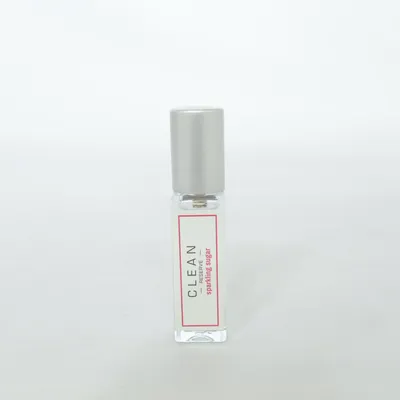 Eau de Parfum från CLEAN