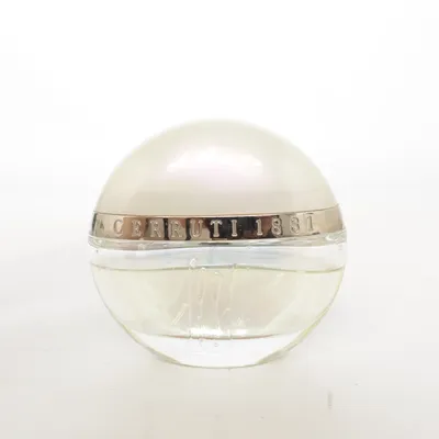 Eau de Toilette (1881) van Cerruti 1881