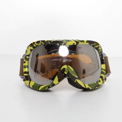 Ski goggles (Green, Brown) from Quiksilver