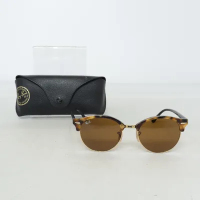 Solglasögon (RB 4246 1160) från Ray-Ban