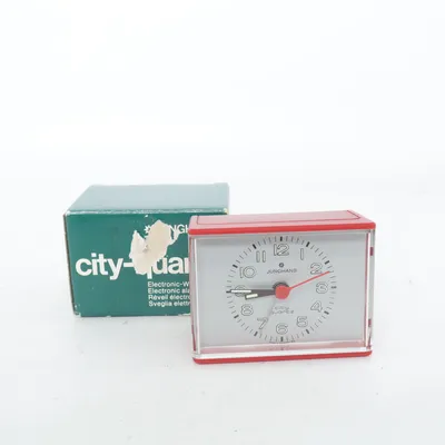 Väckarklocka (City Quartz) från Junghans