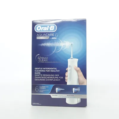 Elektrische Zahnbürste (Aquacare 6) von Oral-B