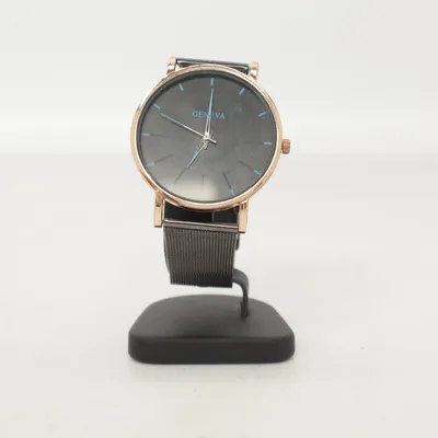 Montre (Noir, Or) de Geneva