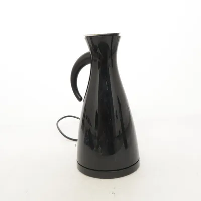 Bouilloire électrique (Electrical Kettle) de Eva Solo