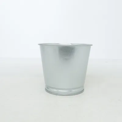 Kruka (Silverfärgad) från IKEA