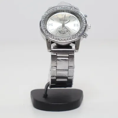 Armbandsur (Silverfärgad) från Geneva