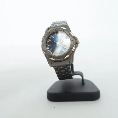 Armbandsur (Silverfärgad, Blå, Guldfärgad) från Jacques Lemans