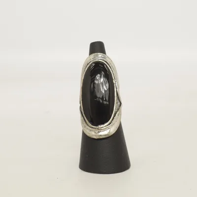 Ring (Black, Silver) Unknown metal