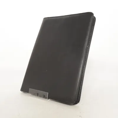 Binder (Metropol A4 Zipped Folder) from Filofax