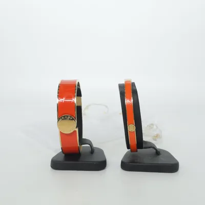 Armbånd (Guld, Rød) fra By Jolima Rustfritstål