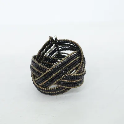 Brassard (Noir, Marron) Métal inconnu