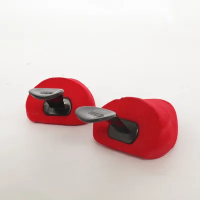 Shoe tree (Red) from TCM
