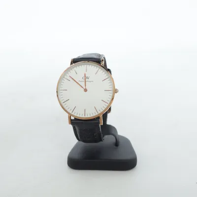 Wristwatch (Black, White, Gold) from Daniel Wellington