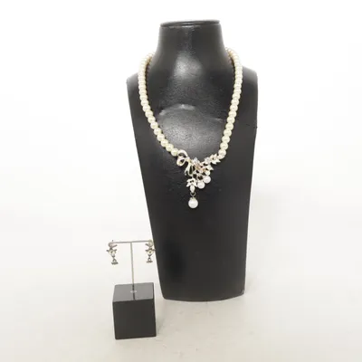 Smykkesæt (Hvid) fra Fashion Jewelry Ukendt metal