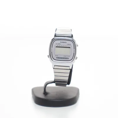 Armbandsur (Silverfärgad) från Casio