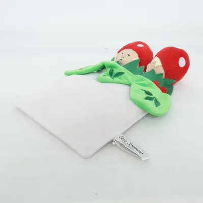 Home decoration (White, Red, Green) from Elsa Beskow