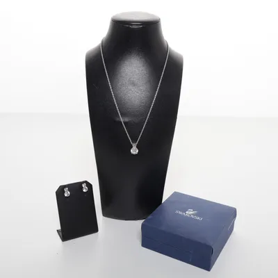 Smyckesset (Silverfärgad) från Swarovski Okänd metall