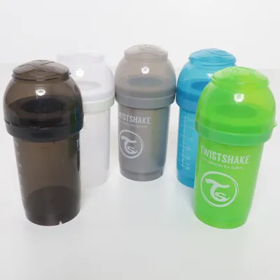 Feeding bottle (Transparent, Green, Blue) from Twistshake