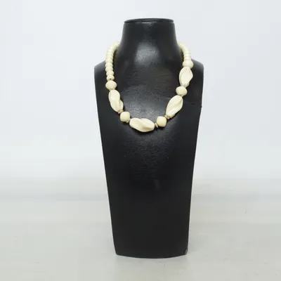 Necklace (Beige) Unknown metal