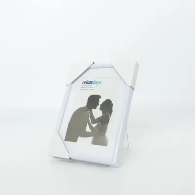 Frame (White) from Relaxdays