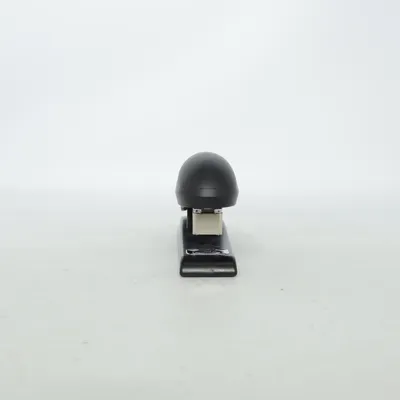 Häftapparat från Staples