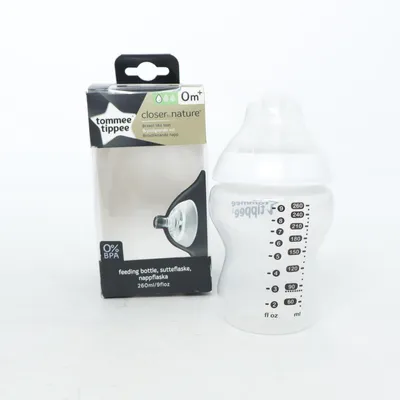 Nappflaska (Vit) från Tommee Tippee