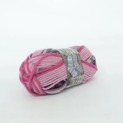 Garn (Grå, Rosa) från Hjerte Garn