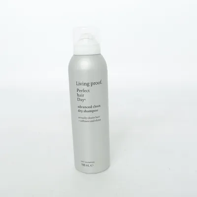 Dry shampoo (Perfect Hair Day) from Living Proof.