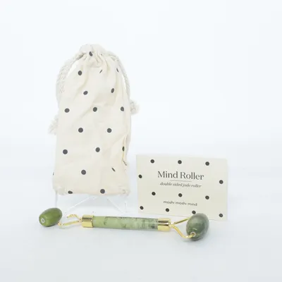 Gua Sha roller  (Groen, Goud) van Moshi Moshi Mind
