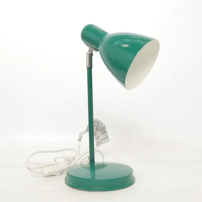 Lampe de bureau (Vert) de Maisons du Monde