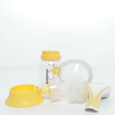 Bröstpump (Gul, Transparent) från Medela